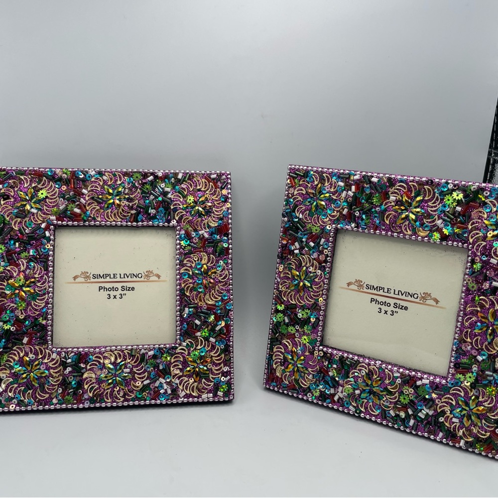 NWOT // Simple Living Picture Frames
